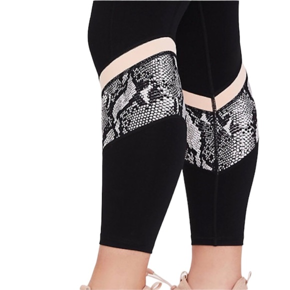 Torrid Snakeskin PrintInset Wicking Active Legging - Picture 4 of 10